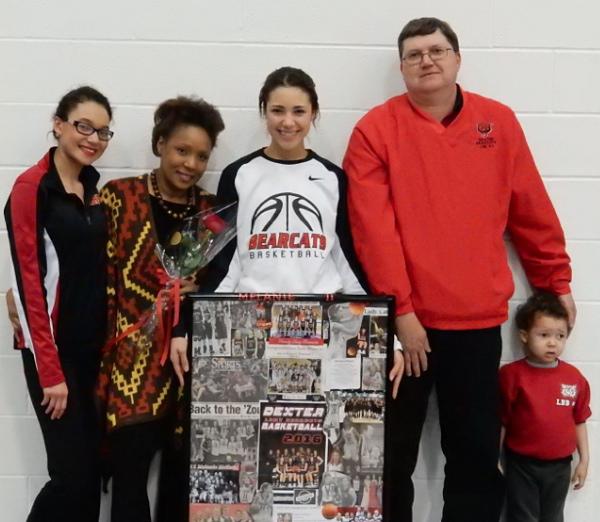 Senior Lady Cat Spotlight Melanie McKuin