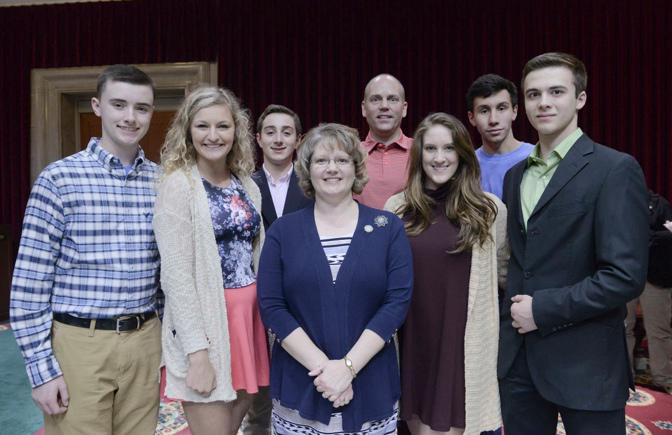 DHS Students Visit Capitol Building