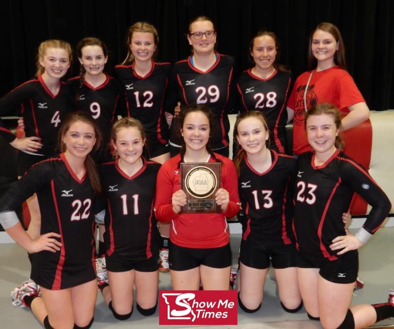 Dexter 8th Grade Volleyball Team Wins SCAA Tournament