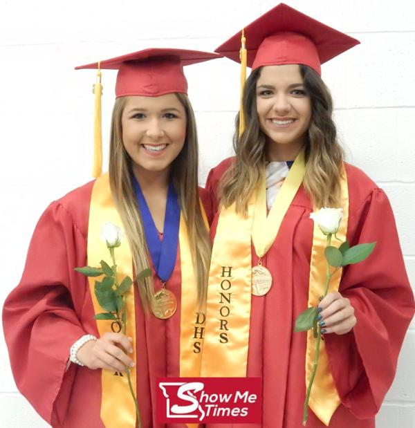 Dexter High School Graduates 134 Students