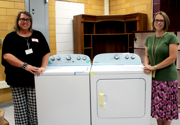 Washer and Dryer Set Added to Life Skills Class