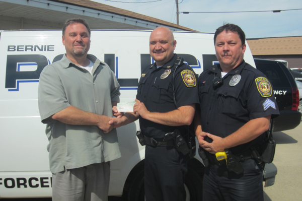 Bernie Police Dept Receives Donation