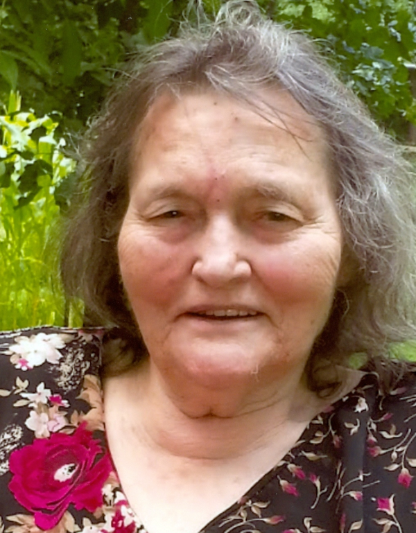 In Loving Memory of Versie Mae Lewis