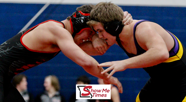DHS Wrestling Team Beats Potosi at Park Hills