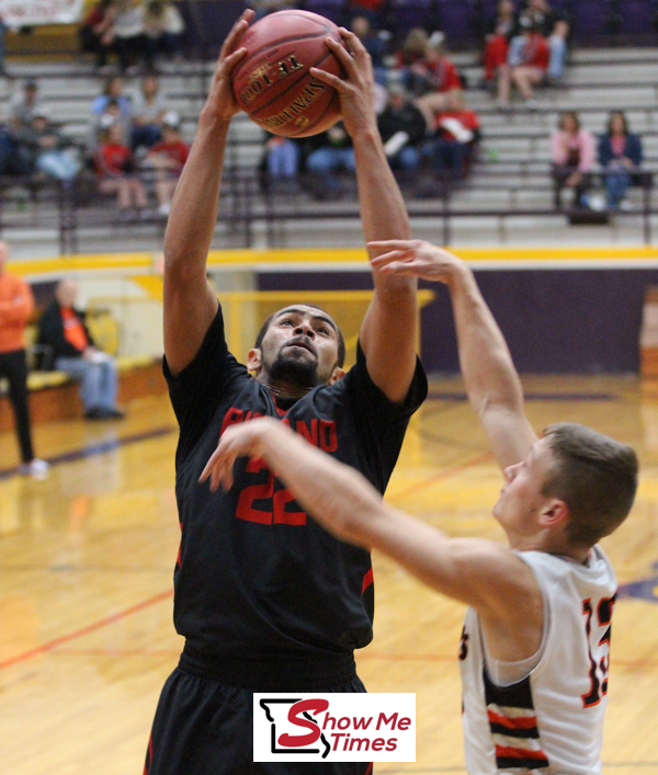 Advance Blasts Richland in SCAA Tournament
