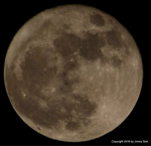 A Full Moon, Lunar Eclipse and a Comet All Tonight