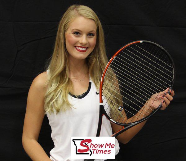 ShowMe Times Fall Sports Spotlight - Nicole Sells