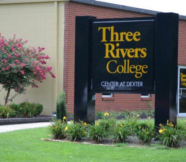 Three Rivers College to Host HiSET Test in Dexter