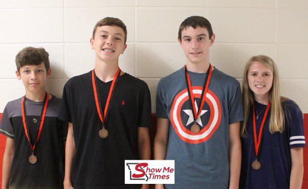 Dexter Middle School Cross Country Athletes Earn Medals at Jackson