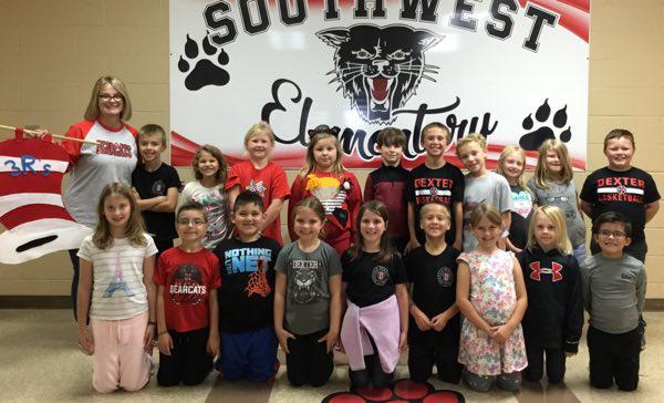 Mrs. Keena's Class Earns 3Rs Flag for 2nd Grade