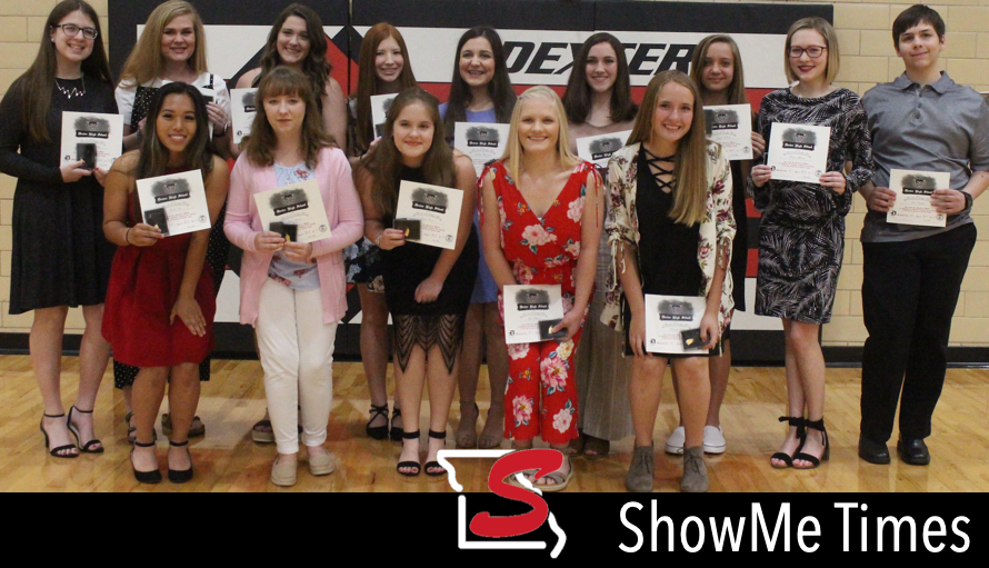 2019 DHS Freshmen Top 10% Earn Honors