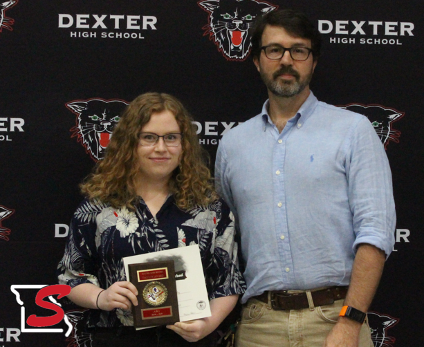 2019 DHS Art Award - Savannah Gourley