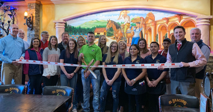 El Bracero Holds Ribbon Cutting