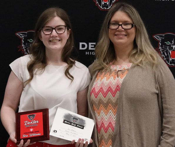 2021 Dexter High School Scholar Bowl Award