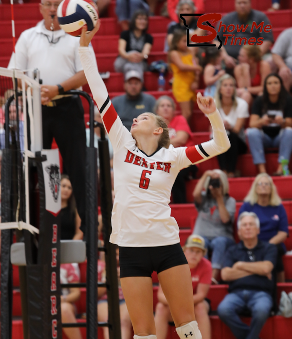Dexter Starts Strong, Jackson Rallies to Win Three Straight for the Victory