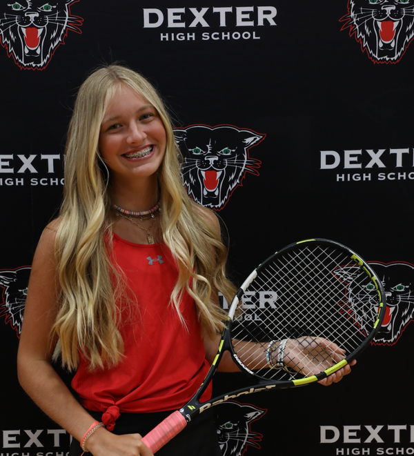 2021 Lady Bearcat Tennis Team Spotlight - Mia Holden