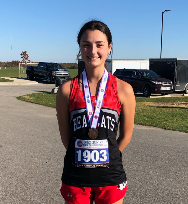Dexter's Gabby Brown Returns With Medal in Class 3 Girls Cross Country