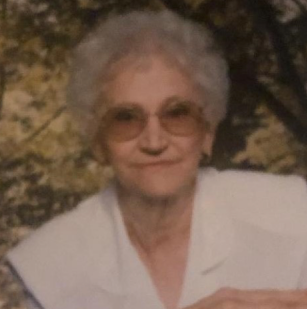 In Memory of Dixie Lee Lowe