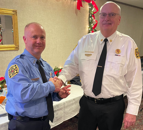 Kirk Frizzell Receives Five Year Service Pin