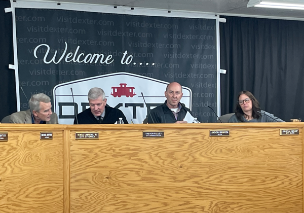 Dexter Board of Aldermen Pass Resolution, New Location for Farmers Market