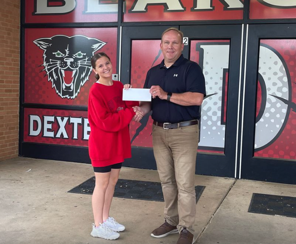 Andie Kruse Receives AgSunrise Scholarship