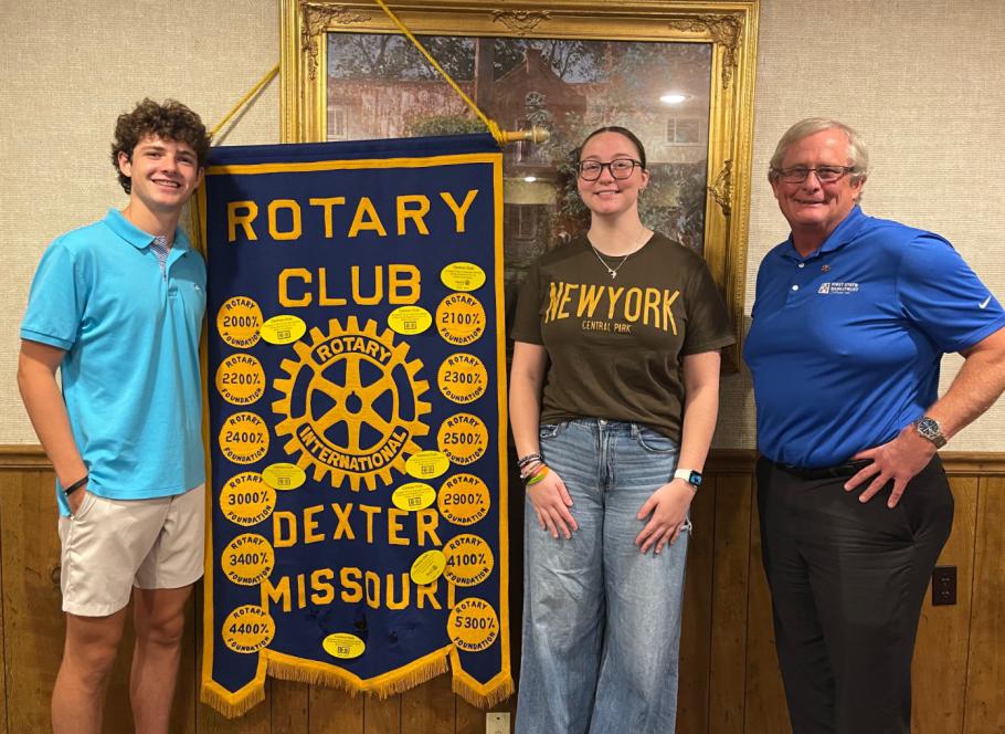 Girls and Boys State Students Speak at Rotary Club
