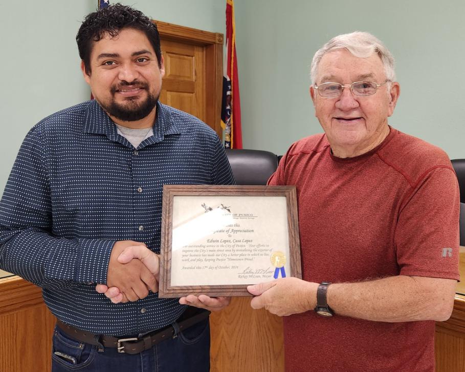 Certificate of Appreciation Awarded to Casa Lopez