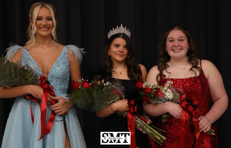 DHS 2025 Winter Homecoming Queen is Julianna Hervoyavich
