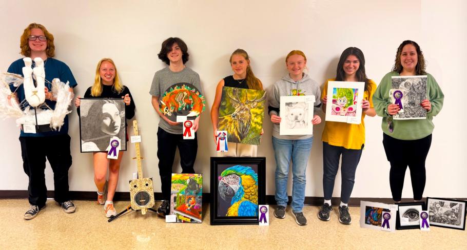 DHS Student Earn Awards at Margaret Harwell Art Museum